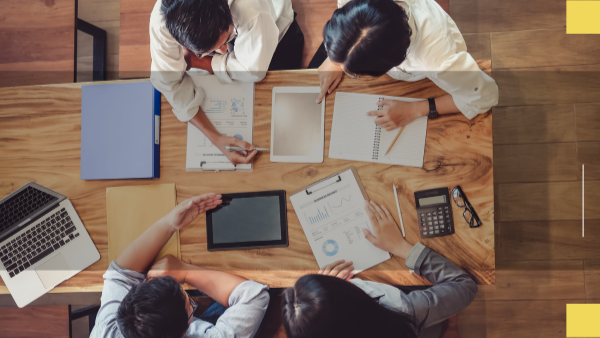 Navigating VUCA Environments: Strategies for Project Managers